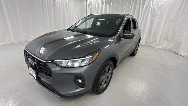 Used 2025 Ford Escape ST-Line Select image 7
