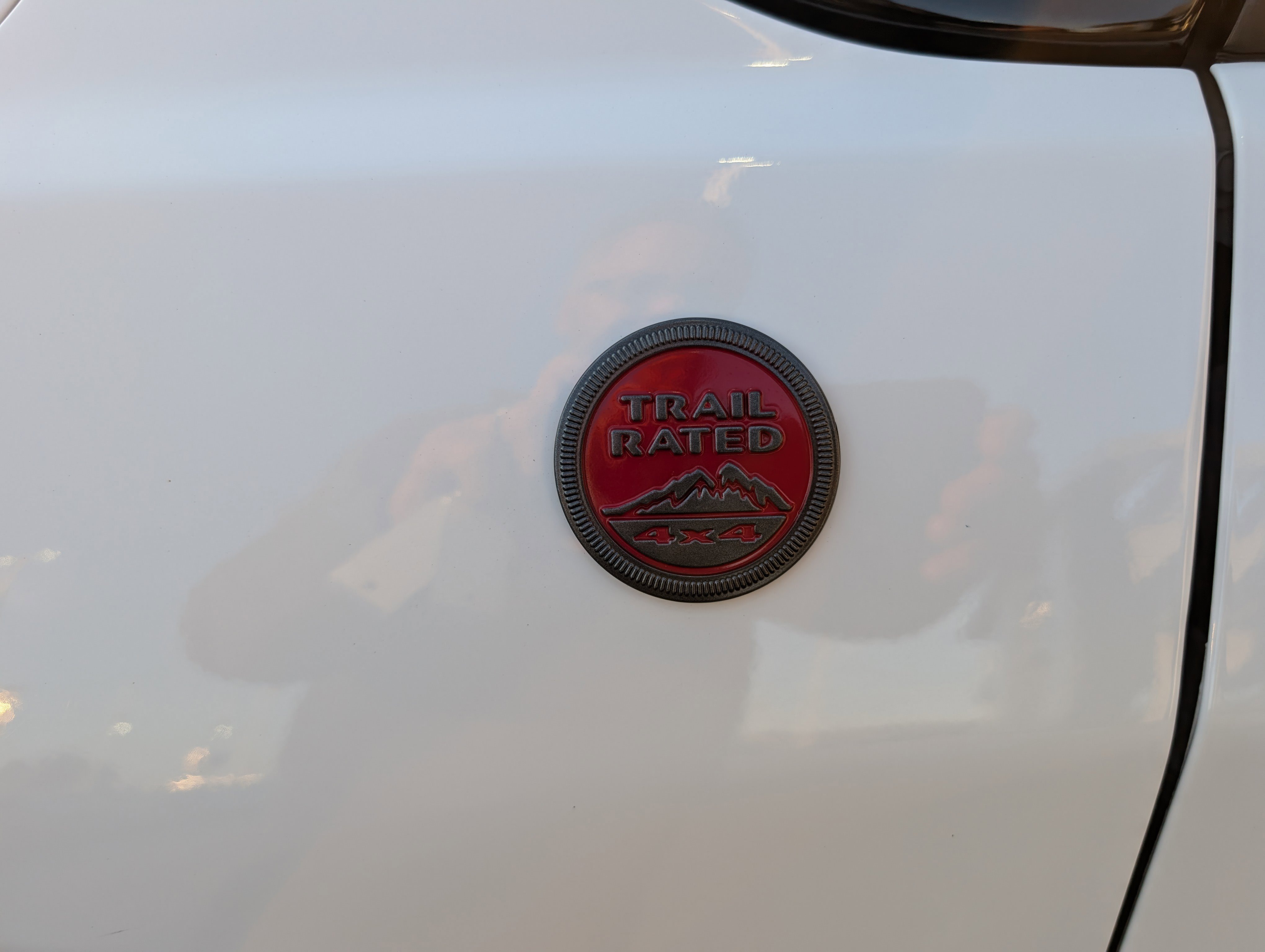 Used 2024 Jeep Compass Trailhawk image 3