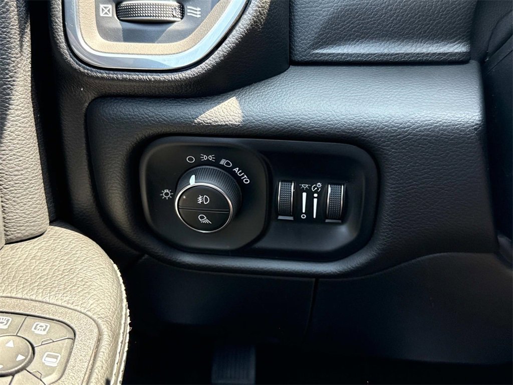 New 2025 RAM 2500 Laramie w/ Sport Appearance Package image 21