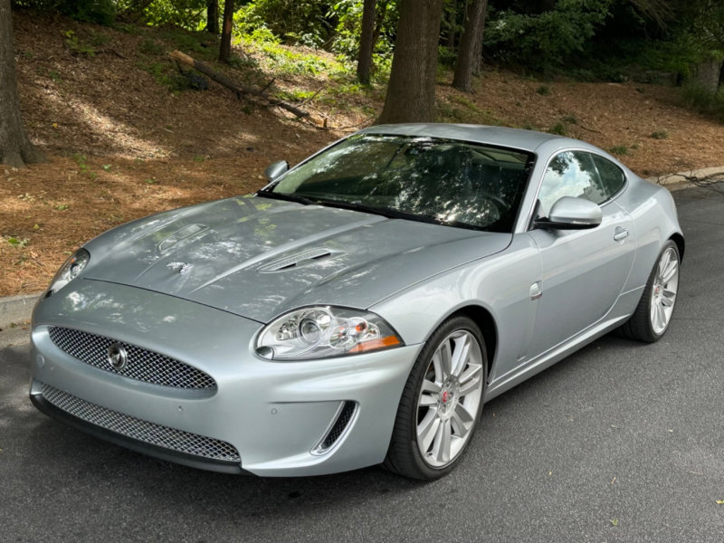 Used 2011 Jaguar XKR R image 2