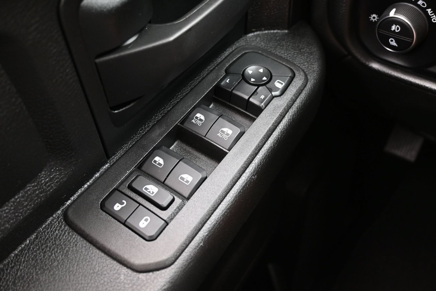 Used 2026 RAM 3500 Tradesman AWD/4WD image 25