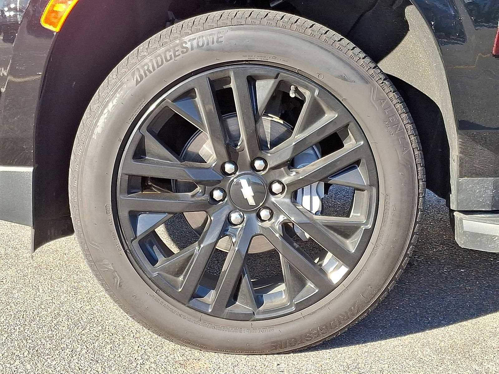 Used 2023 Chevrolet Tahoe LT image 39