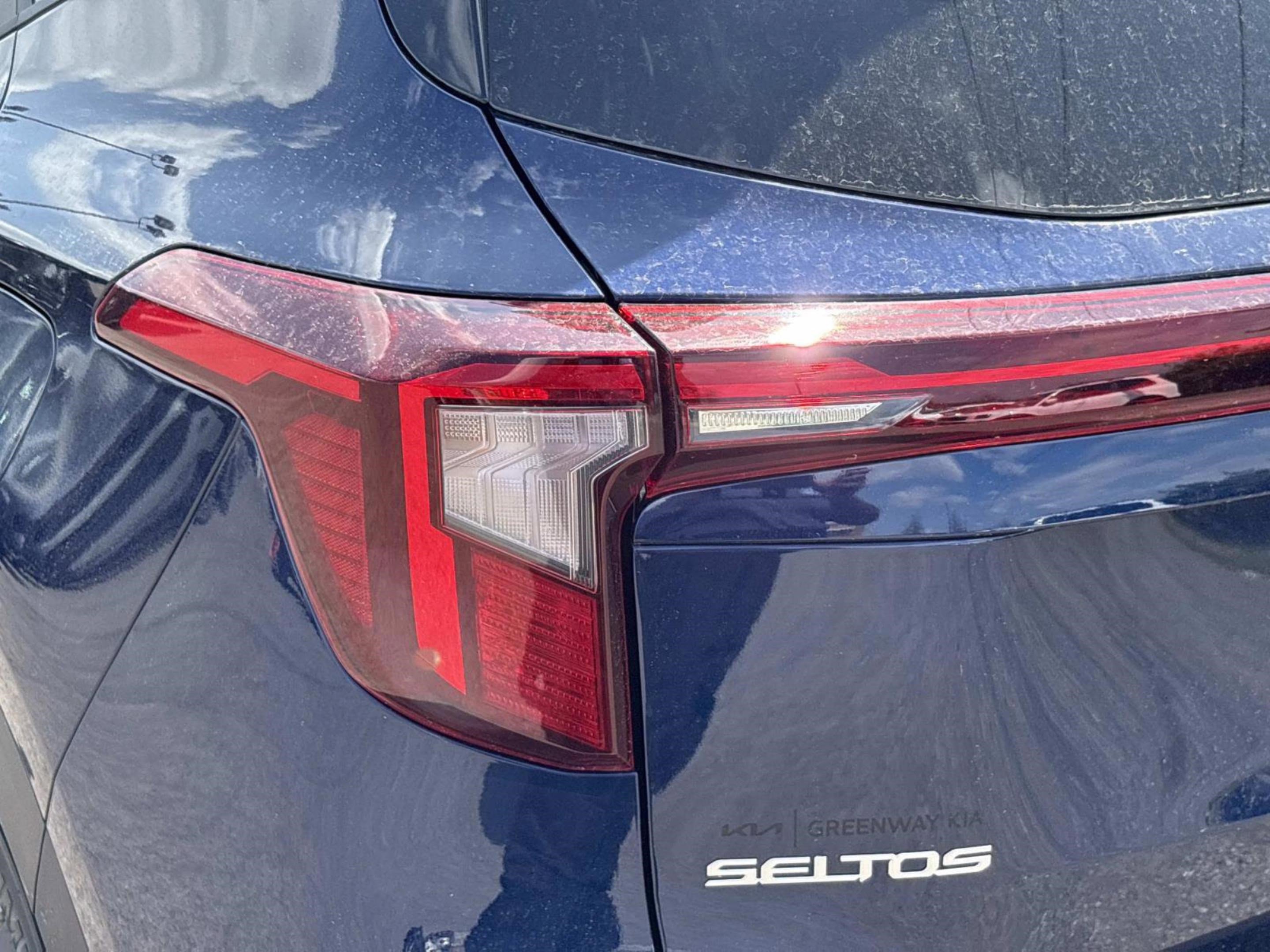 New 2026 Kia Seltos LX image 11