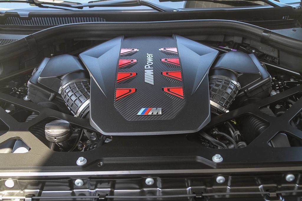 New 2026 BMW X5 M Competition w/ Executive Package AWD/4WD image 23