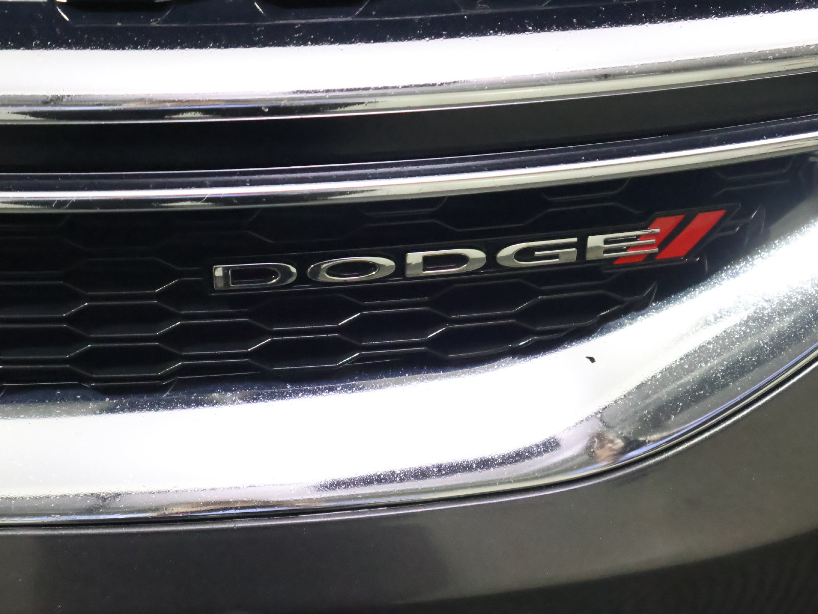 Used 2018 Dodge Grand Caravan SE FWD image 17