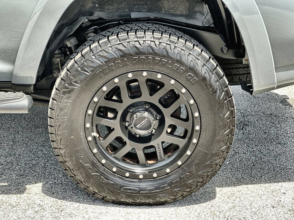 Used 2017 Toyota 4Runner TRD Pro AWD/4WD image 32