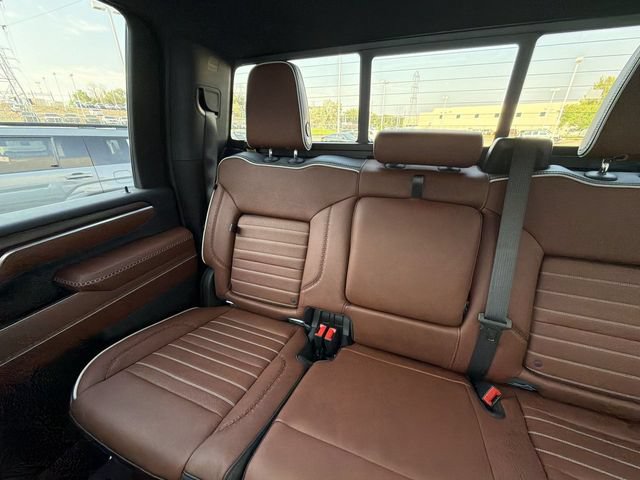 Used 2026 GMC Sierra 2500 Denali Ultimate AWD/4WD image 14