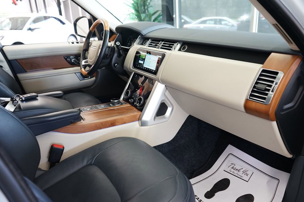 Used 2019 Land Rover Range Rover Long Wheelbase Supercharged image 52