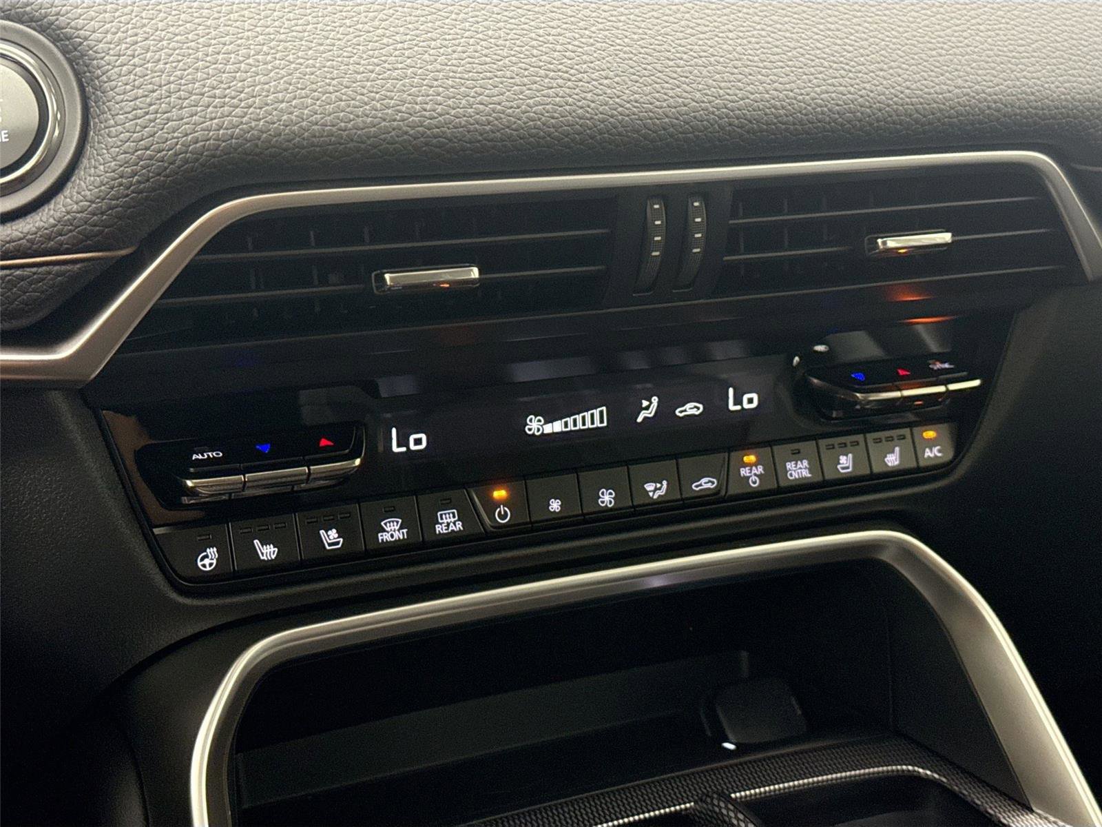 Certified 2026 MAZDA CX-90 3.3 Turbo w/ Preferred Package image 25