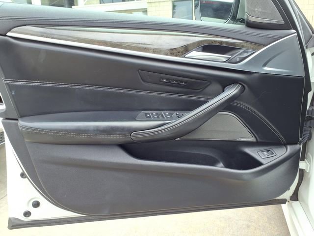 Used 2018 BMW M550i xDrive AWD/4WD image 21