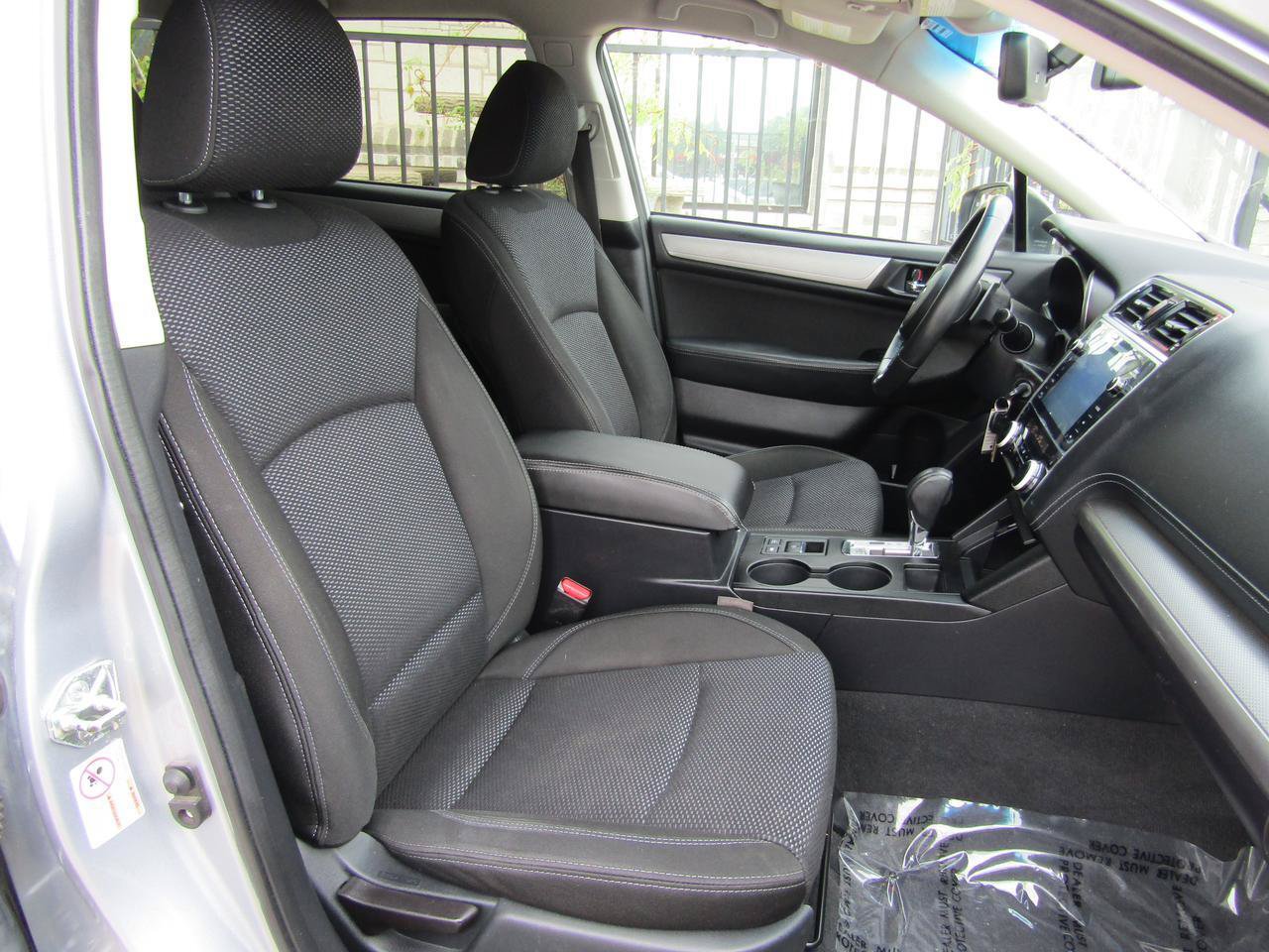 Used 2018 Subaru Outback 2.5i Premium AWD/4WD image 11