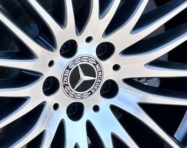 New 2026 Mercedes-Benz GLC 300 4MATIC image 10