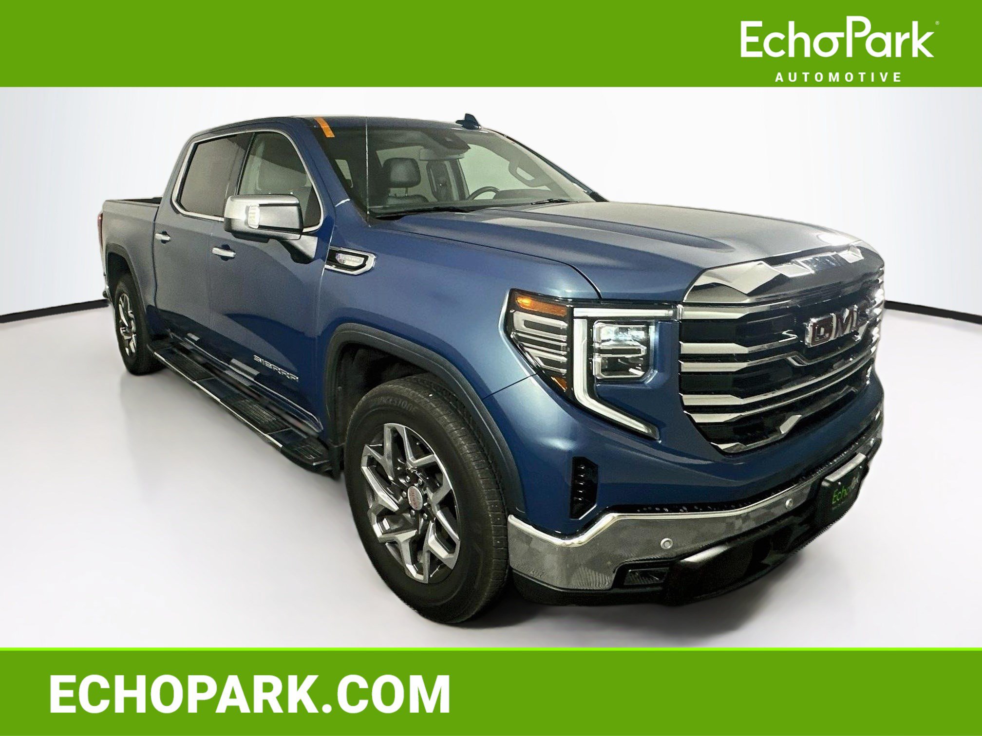 Used 2024 GMC Sierra 1500 SLT RWD image 1