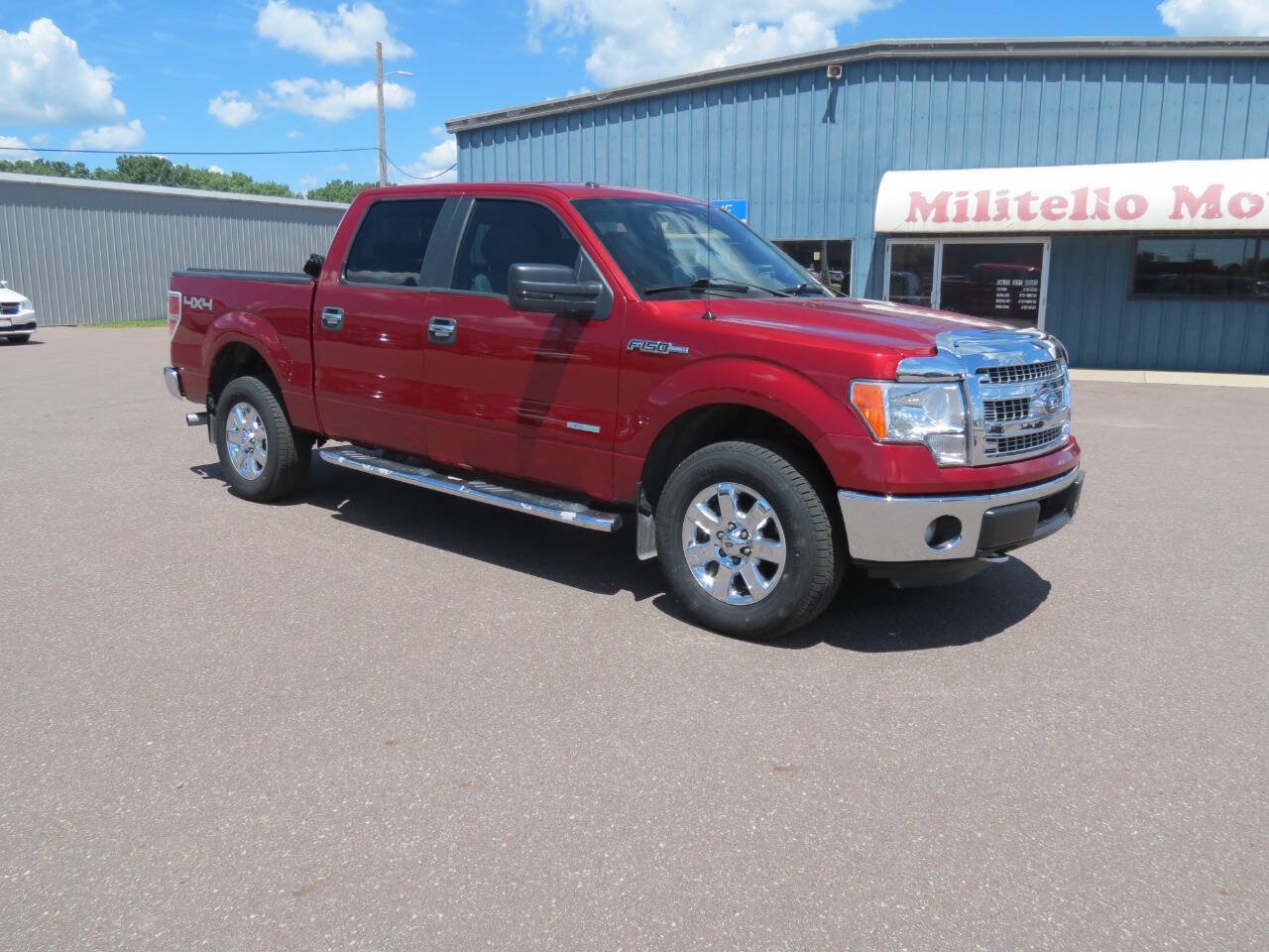 Used 2014 Ford F150 XLT w/ XLT Chrome Package AWD/4WD image 2