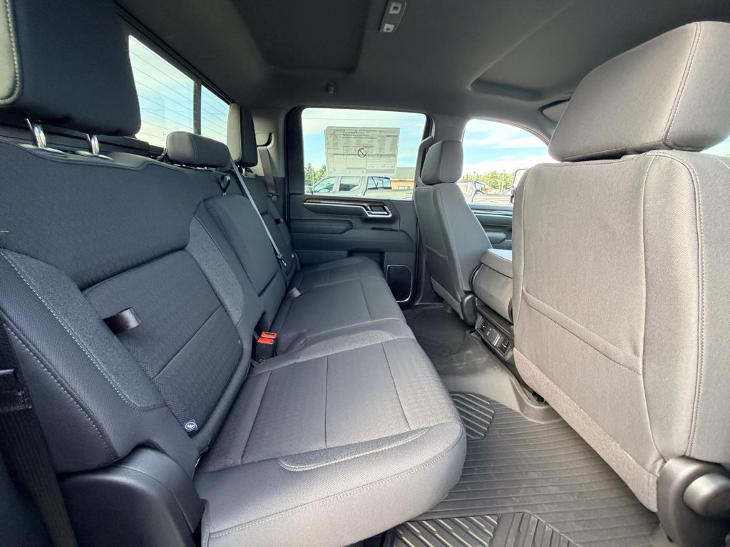 New 2026 Chevrolet Silverado 3500 LT w/ All Star Edition AWD/4WD image 10