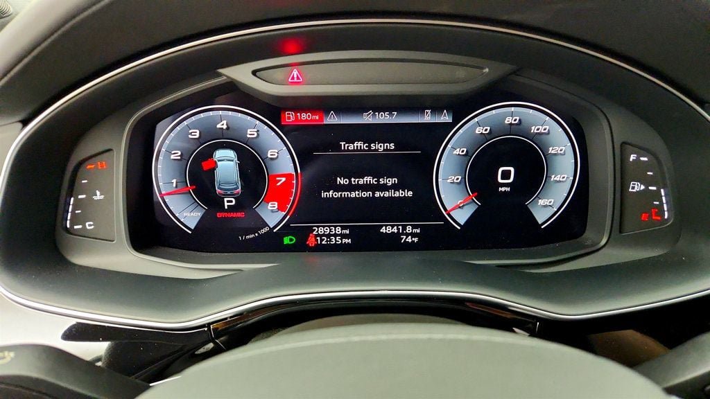 Used 2023 Audi SQ7 Prestige AWD/4WD image 15
