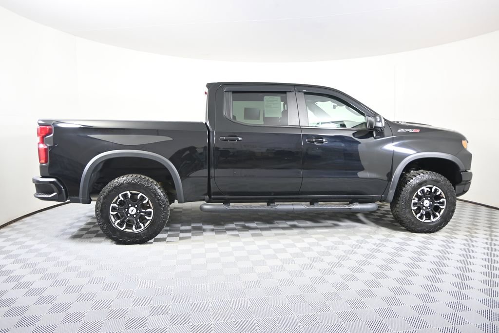 Used 2022 Chevrolet Silverado 1500 ZR2 image 8