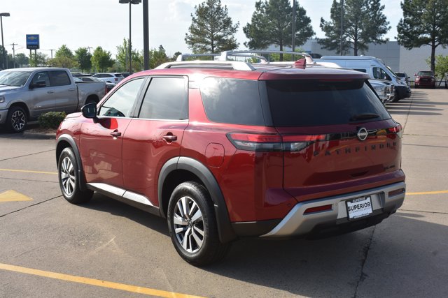 Used 2023 Nissan Pathfinder SL w/ Lighting Package (N92) AWD/4WD image 8