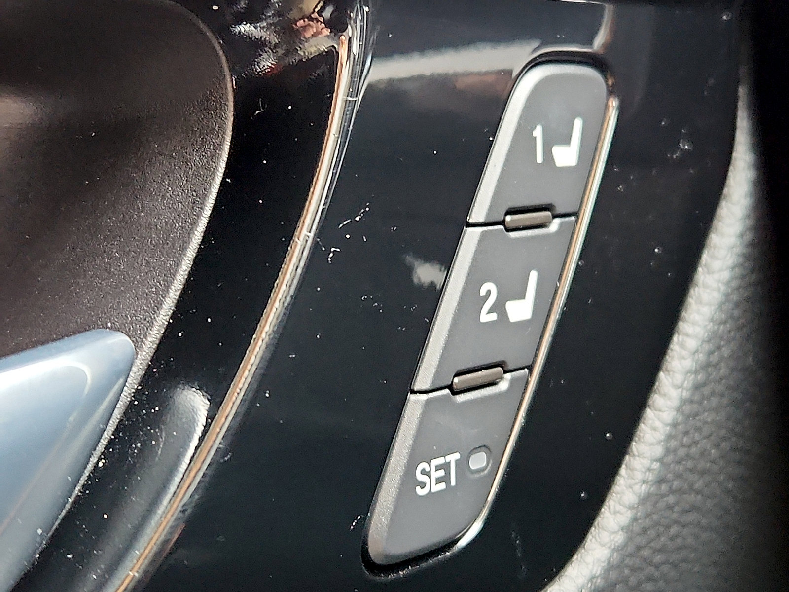 Used 2023 Honda CR-V Sport Touring image 25