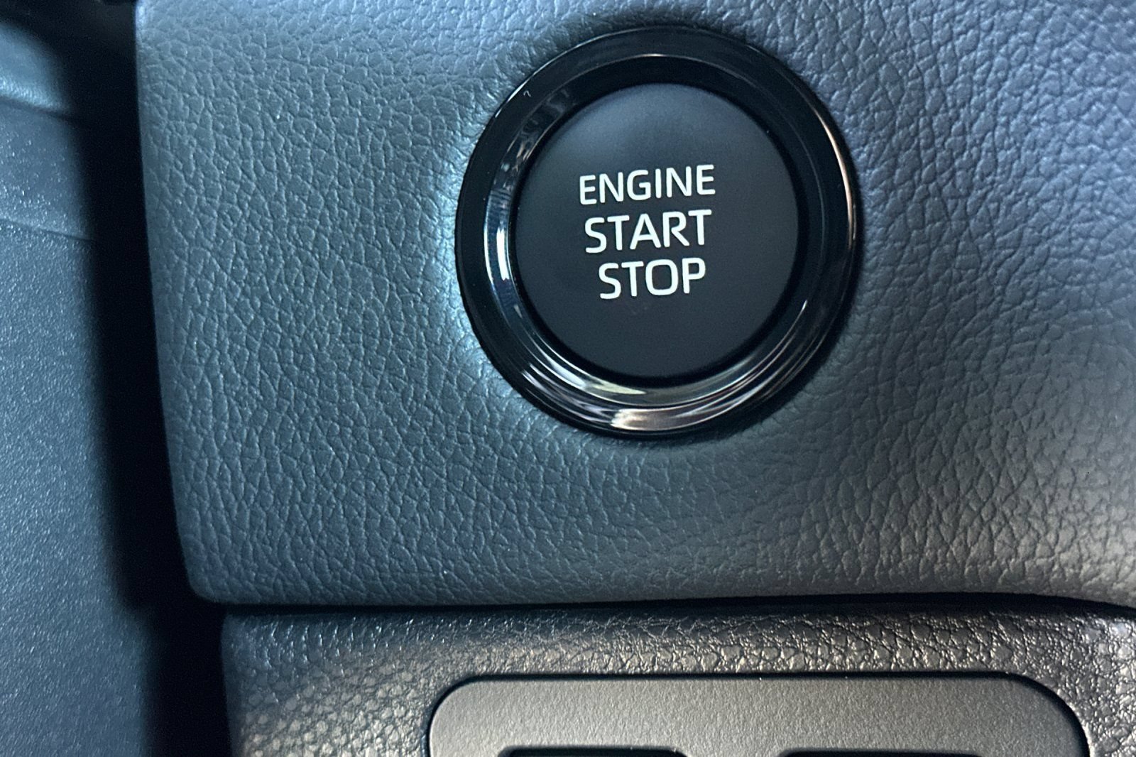 New 2026 Toyota Tundra Limited AWD/4WD image 25