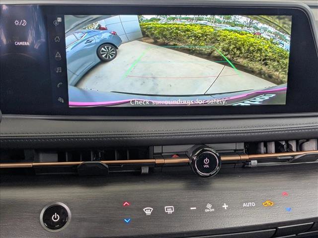 Used 2025 Nissan Ariya AWD image 11