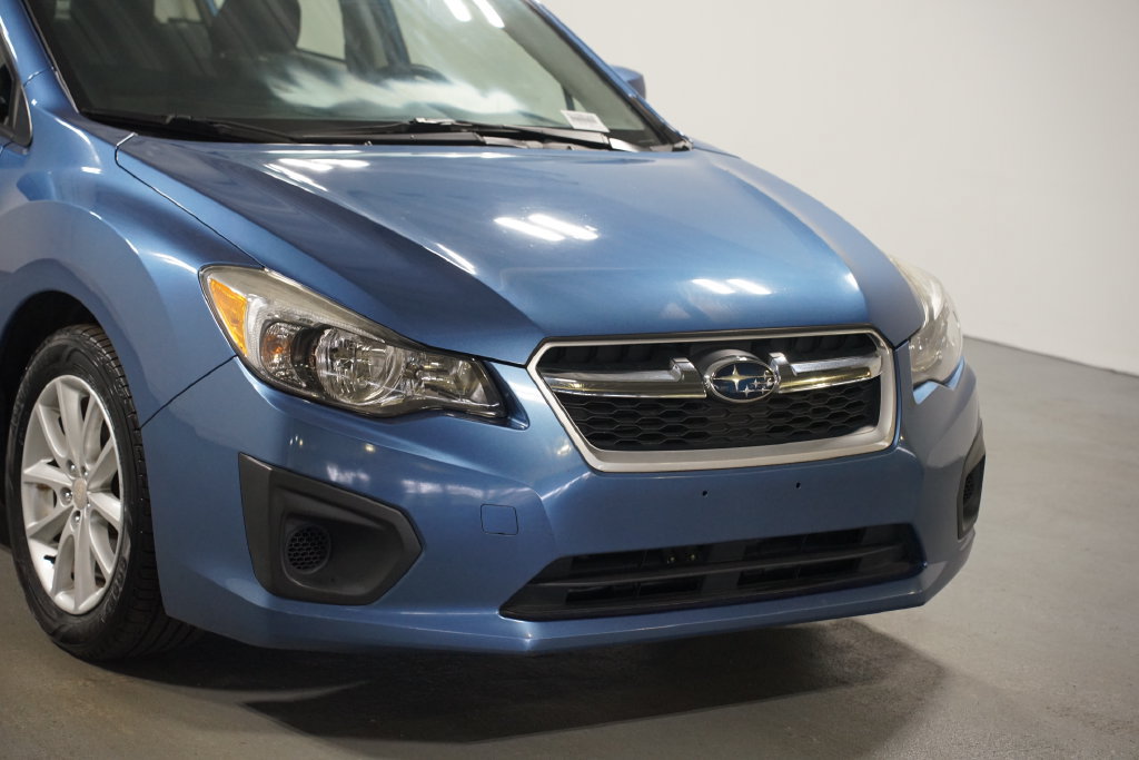 Used 2014 Subaru Impreza 2.0i Premium w/ All-Weather Package w/CVT AWD/4WD image 4