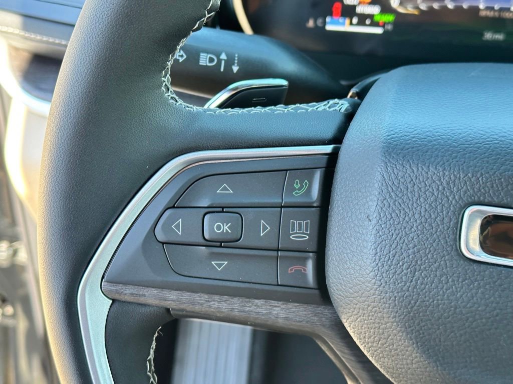 Used 2024 Jeep Grand Cherokee Limited 4xe w/ MOPAR Finishing Package AWD/4WD image 12