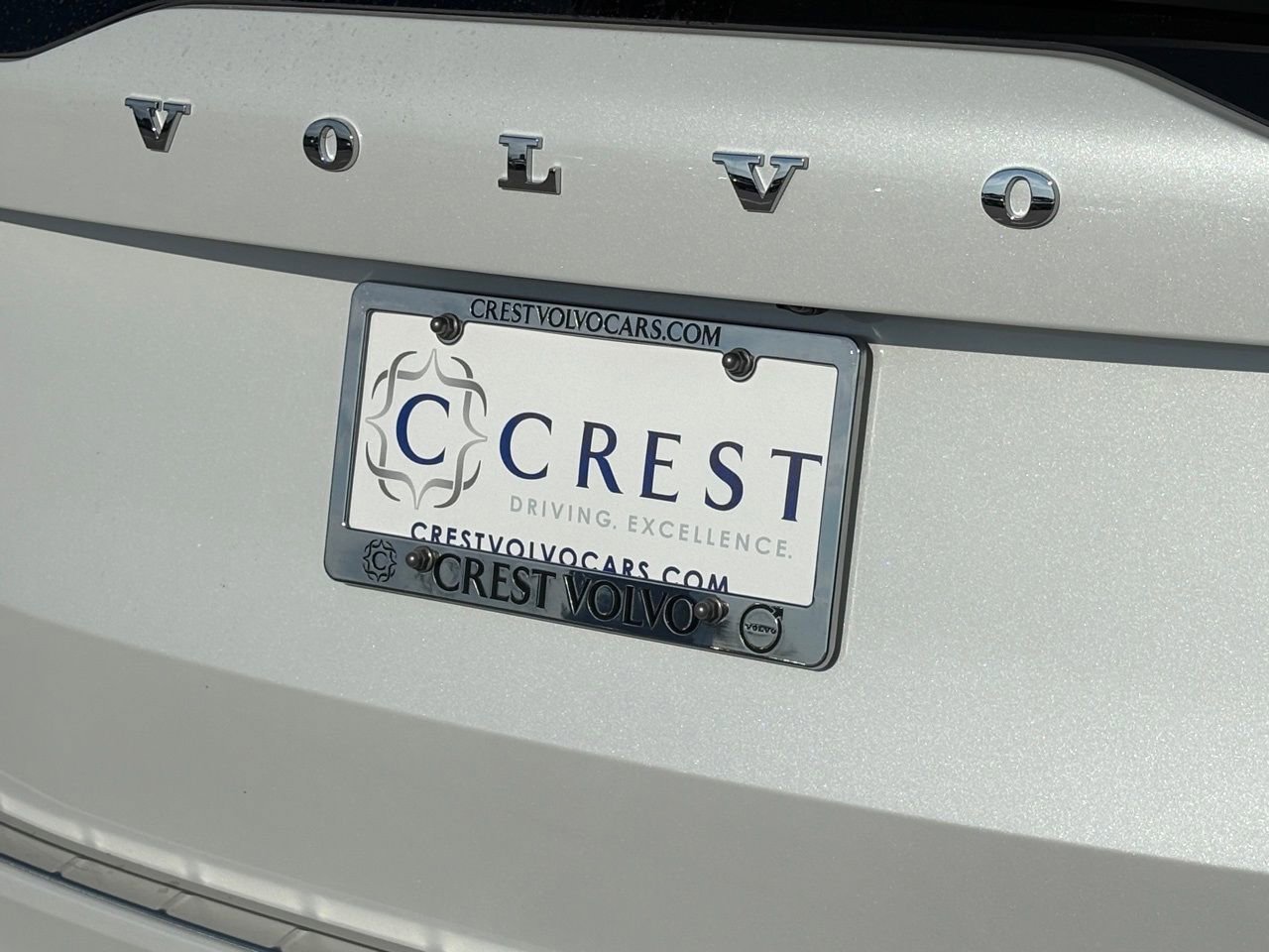 New 2026 Volvo XC90 B6 Plus w/ Protection Package Premier image 7