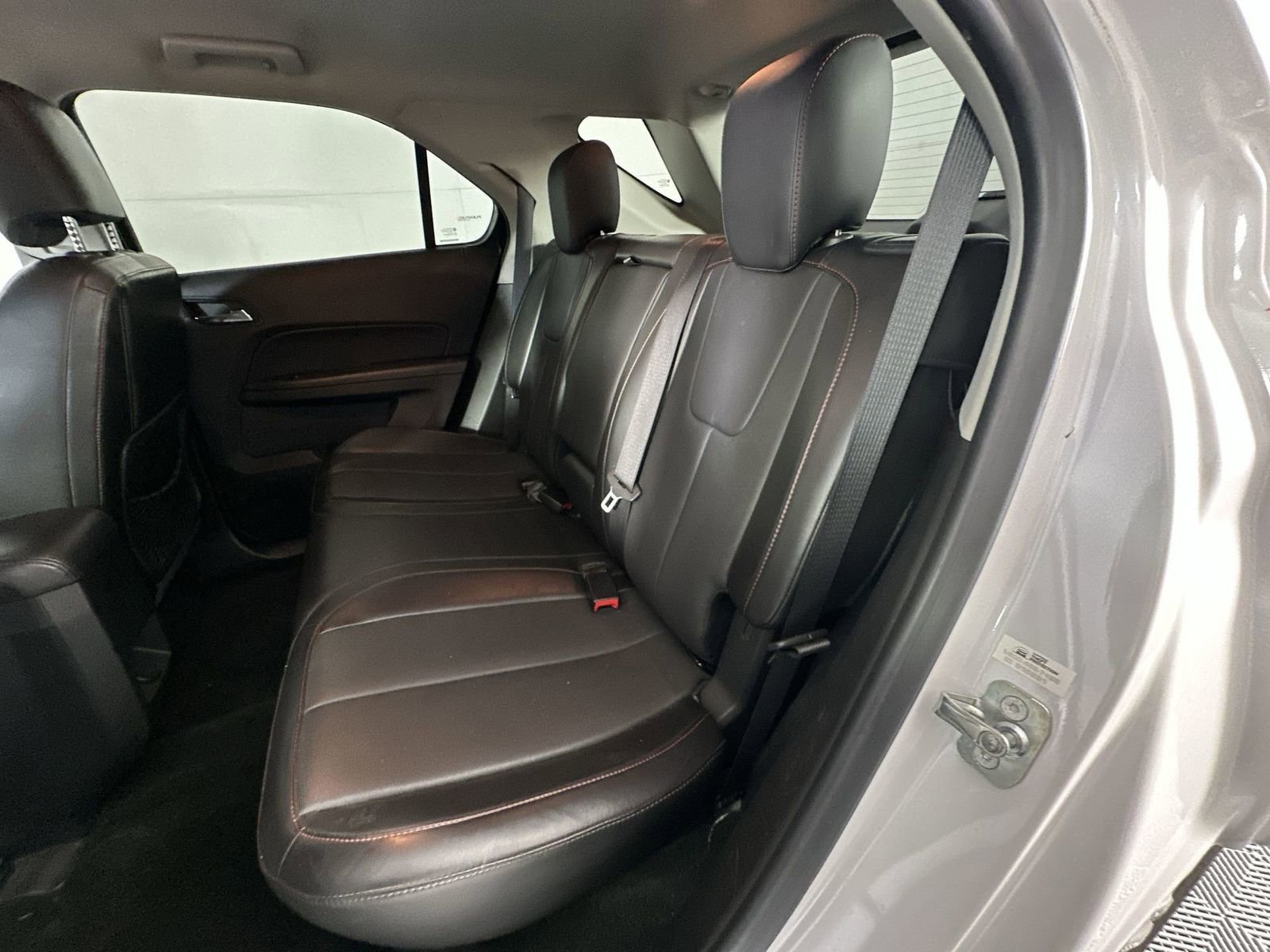 Used 2017 Chevrolet Equinox Premier w/ Enhanced Convenience Package FWD image 22