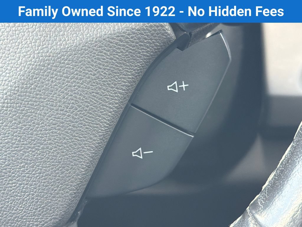 Used 2022 Chevrolet Camaro LT RWD image 23