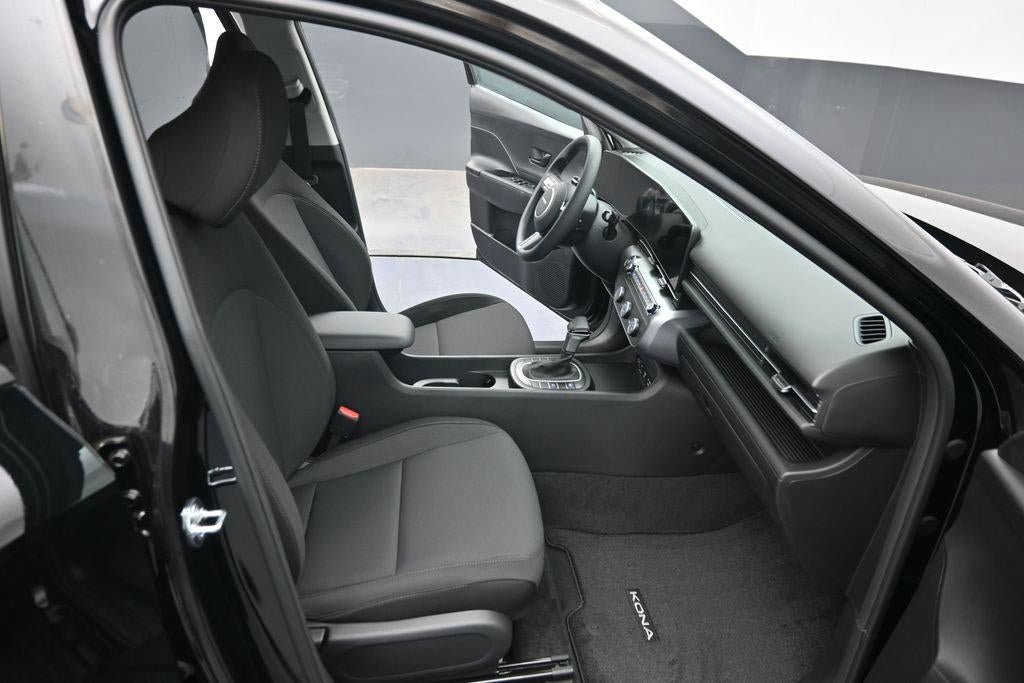 New 2027 Hyundai Kona SE FWD image 30