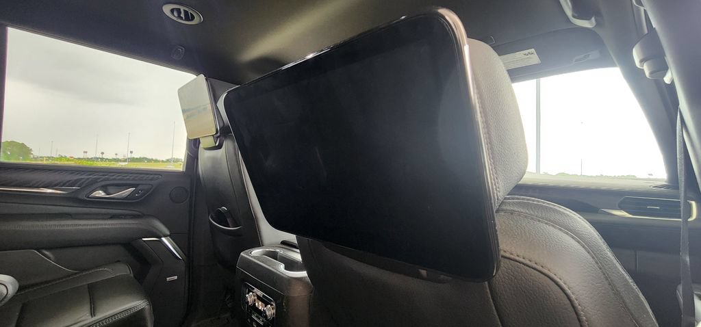 Used 2024 GMC Yukon Denali AWD/4WD image 26