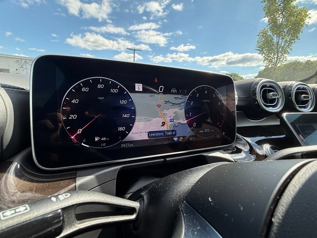 Used 2022 Mercedes-Benz C 300 4MATIC Sedan image 35