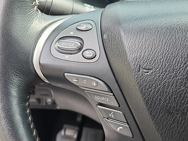 Used 2019 Nissan Pathfinder SL AWD/4WD image 22