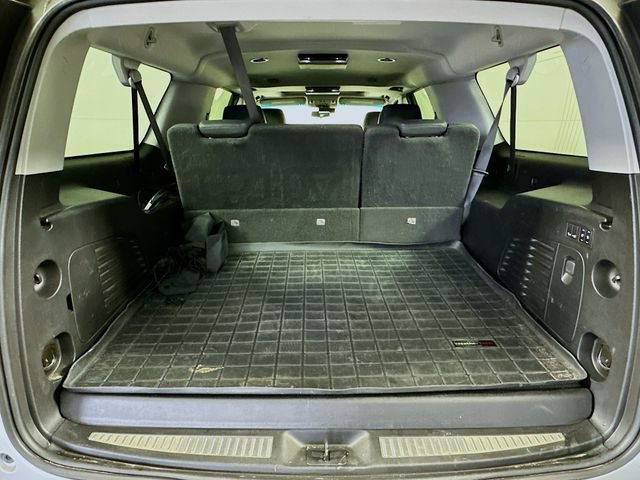 Used 2019 Cadillac Escalade ESV Premium Luxury image 27