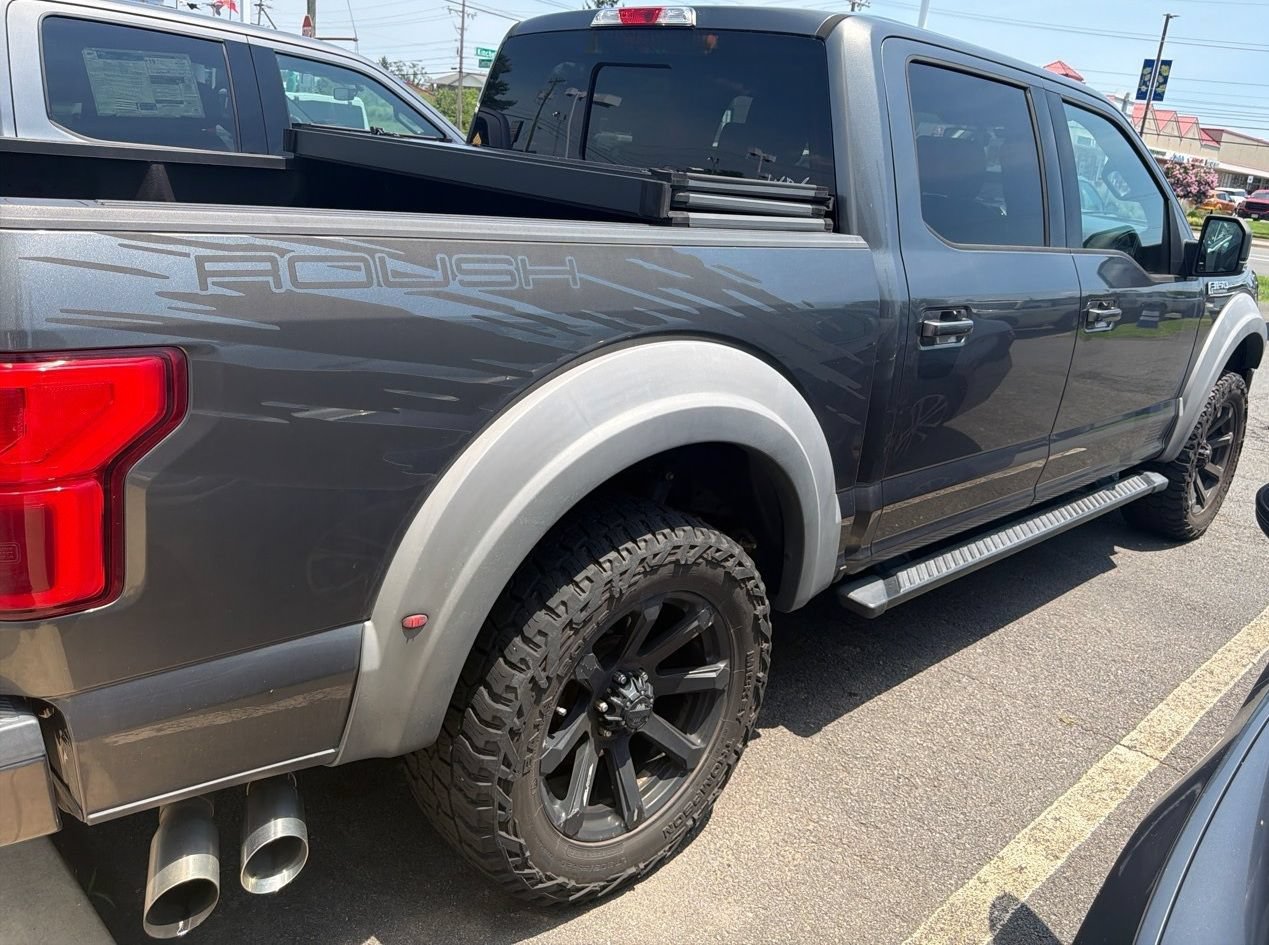 Used 2018 Ford F150 XLT w/ Equipment Group 302A Luxury AWD/4WD image 5