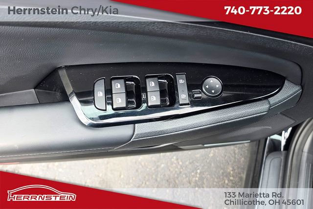 Used 2023 Kia Sportage EX FWD image 11