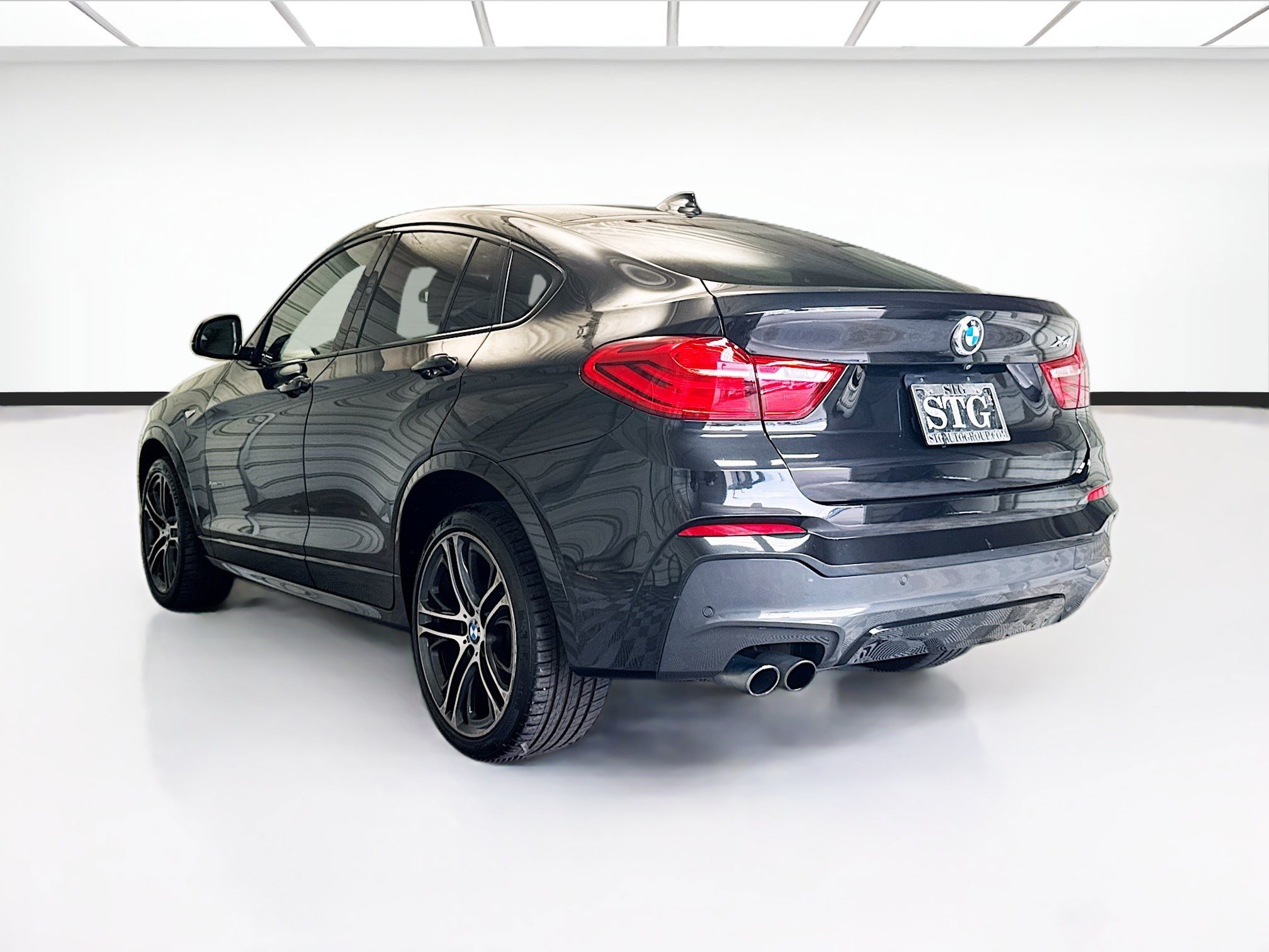 Used 2018 BMW X4 xDrive28i AWD/4WD image 6
