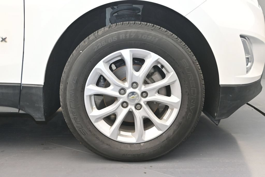 Used 2020 Chevrolet Equinox LS FWD image 9