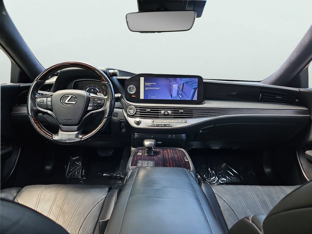 Used 2023 Lexus LS 500 AWD w/ Interior Upgrade Package image 11