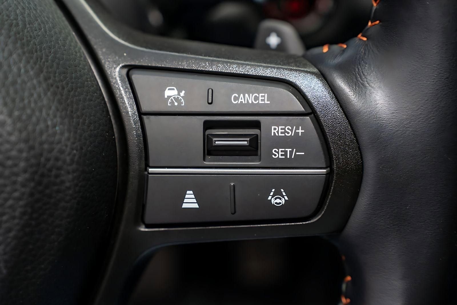 Certified 2025 Honda CR-V Sport-L image 34