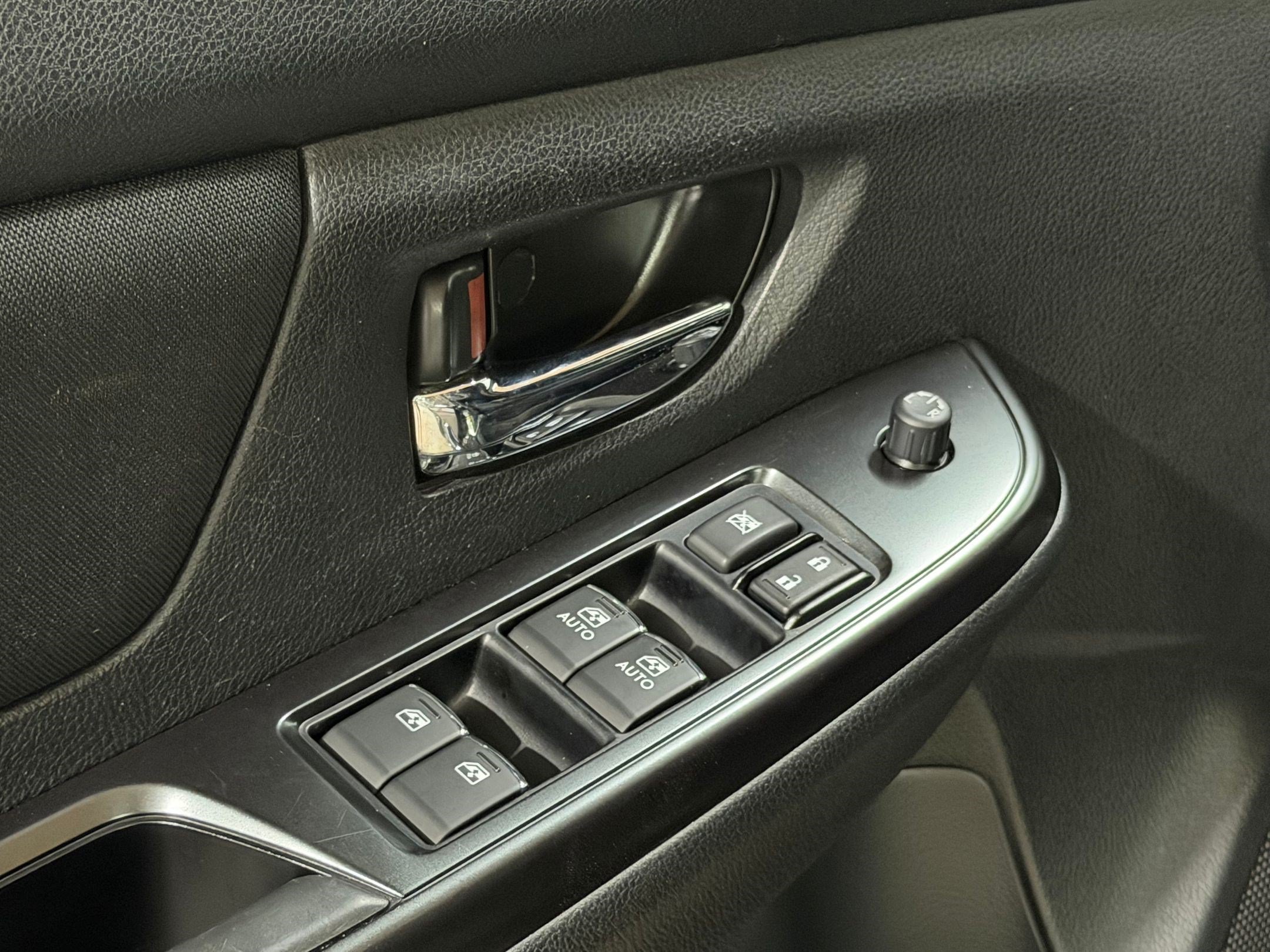 Used 2019 Subaru WRX Premium AWD/4WD image 31