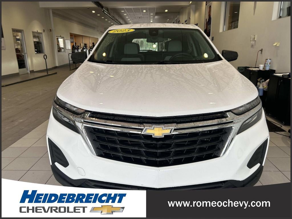 Used 2023 Chevrolet Equinox LS FWD image 34