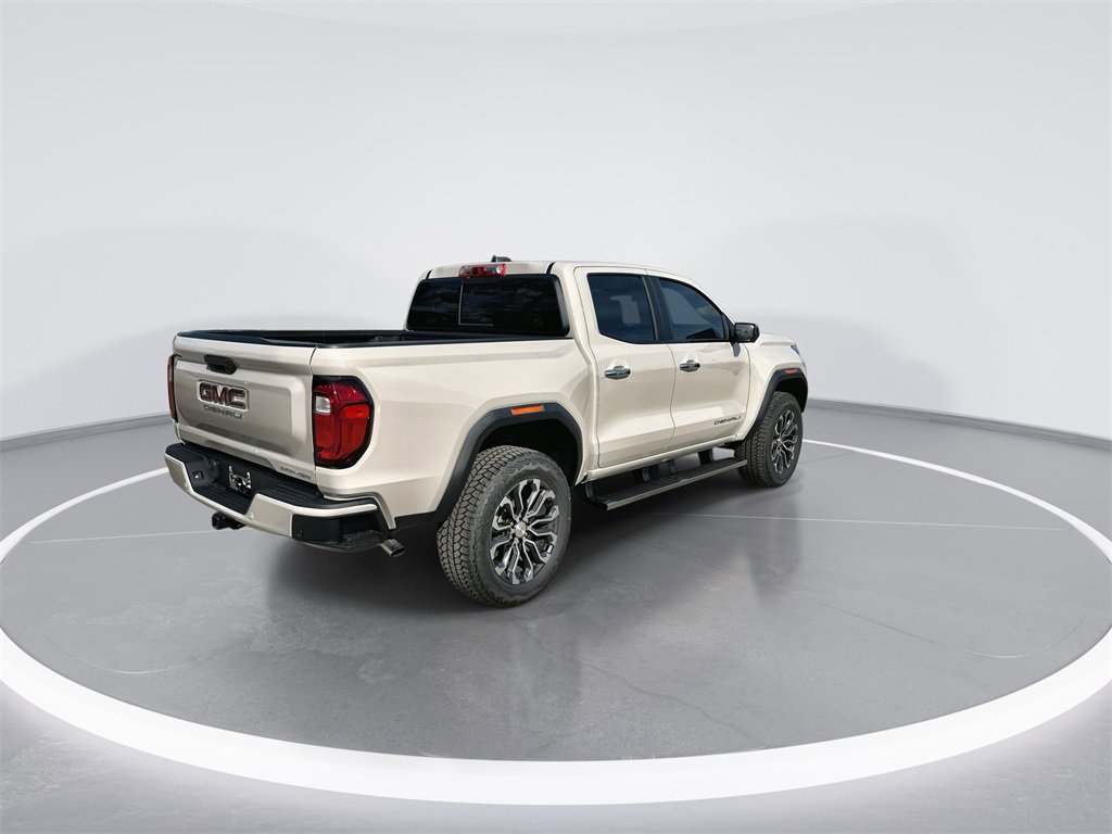 New 2026 GMC Canyon Denali image 8