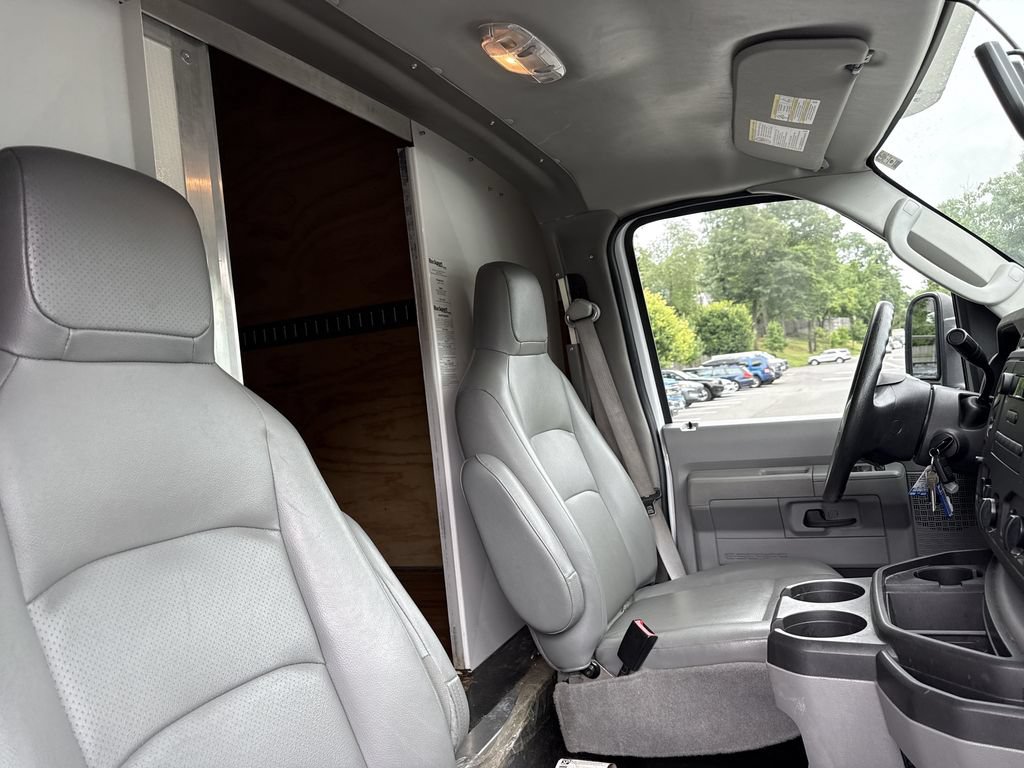 Used 2019 Ford E-350 and Econoline 350 Super Duty w/ Power Windows & Locks Group RWD image 21