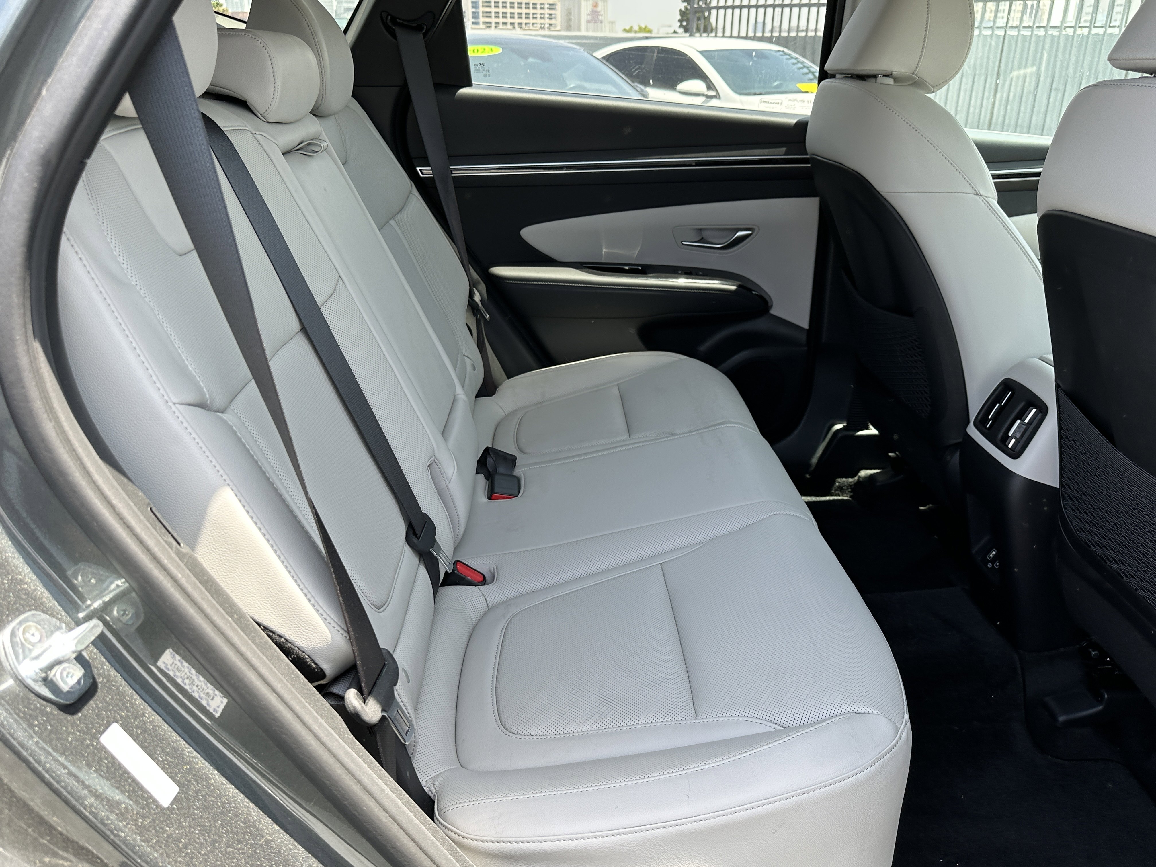 Used 2023 Hyundai Tucson Limited AWD/4WD image 20
