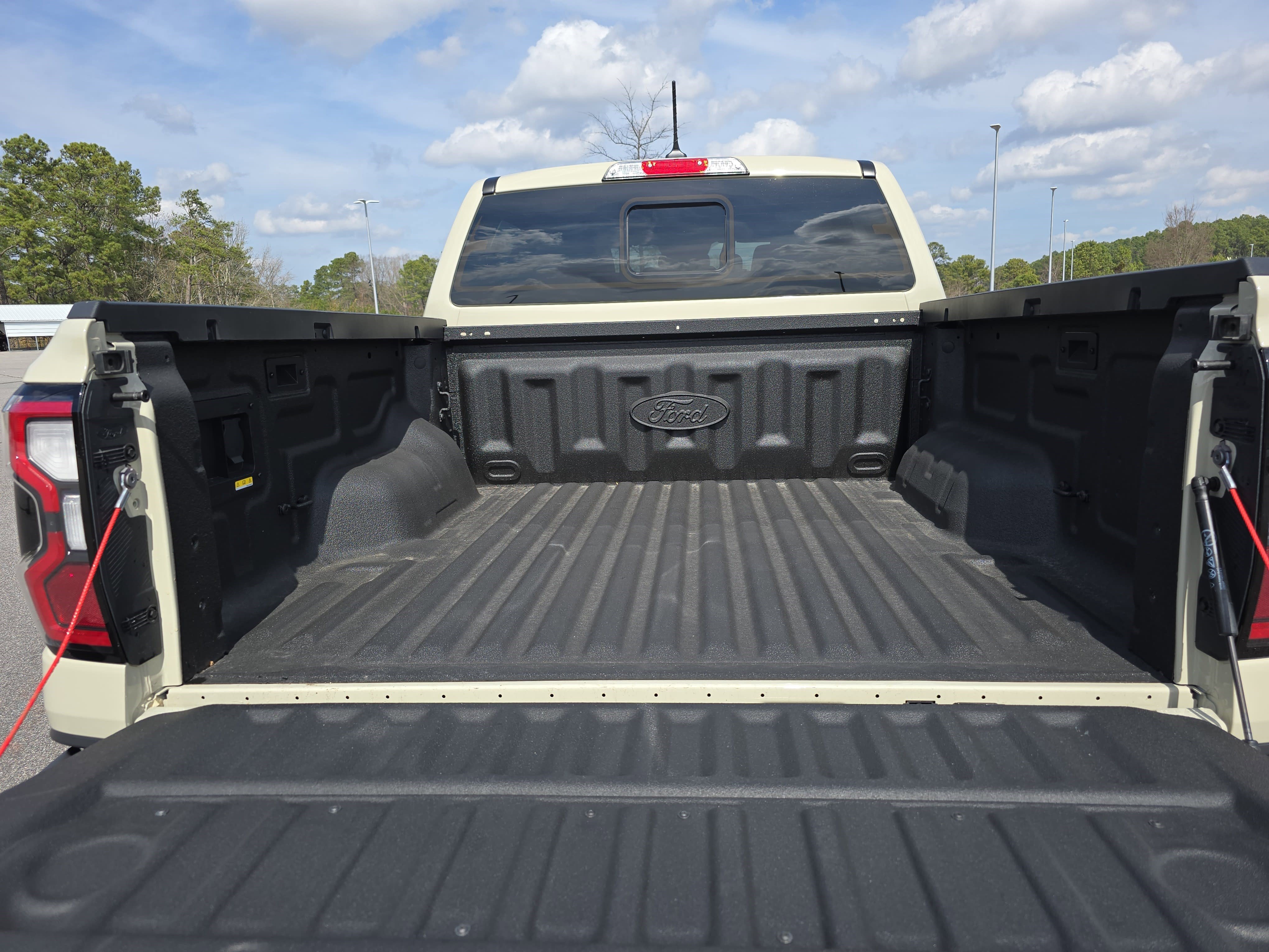 Used 2025 Ford Ranger Raptor image 12