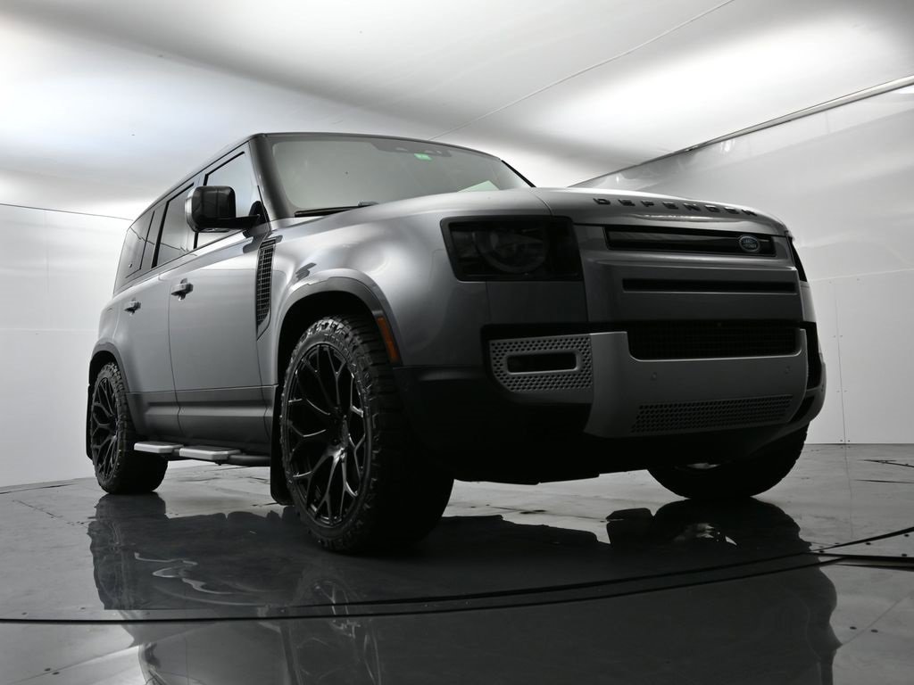 Used 2023 Land Rover Defender 110 S image 51