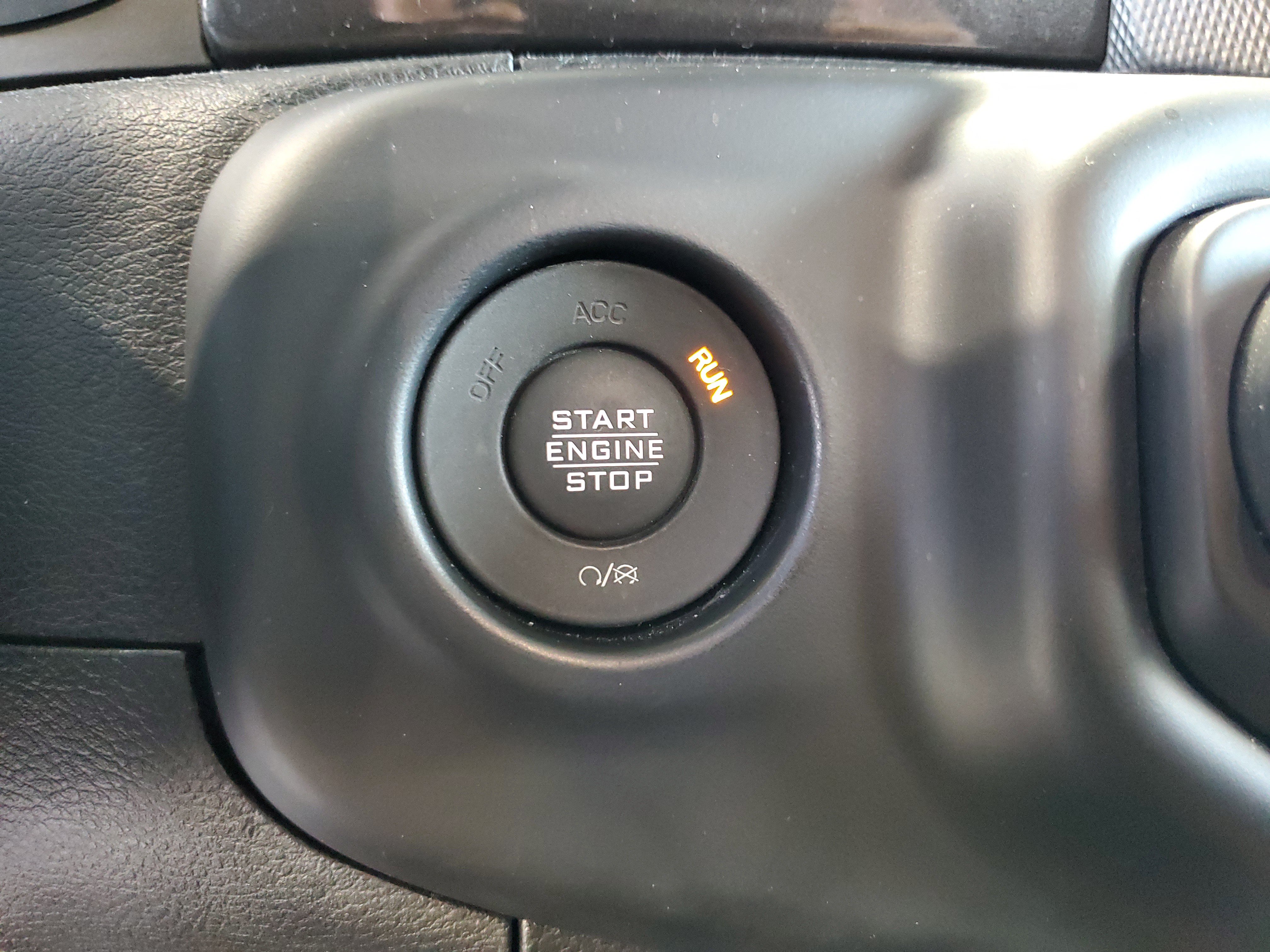 Used 2022 Jeep Gladiator Sport AWD/4WD image 31