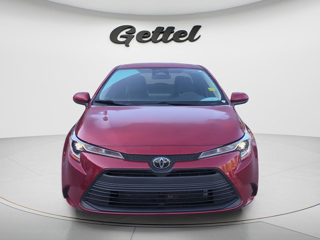 Certified 2023 Toyota Corolla LE FWD image 2